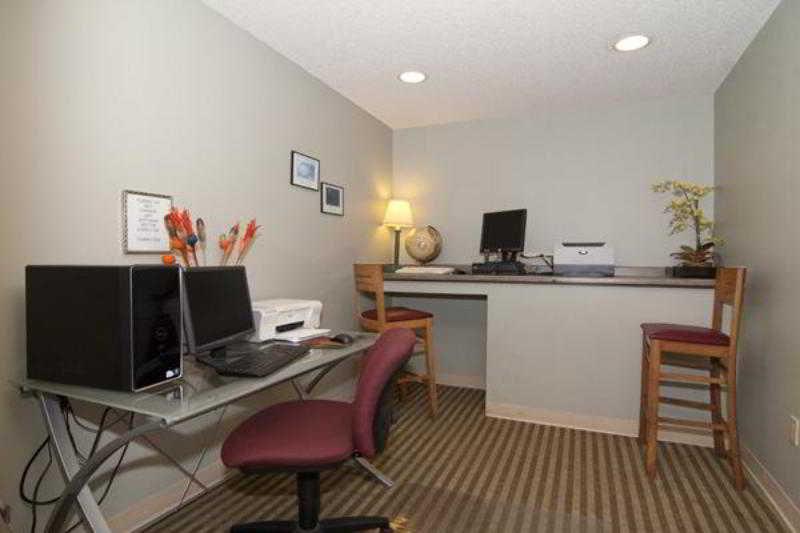 Norwood Inn And Suites Chaska מתקנים תמונה